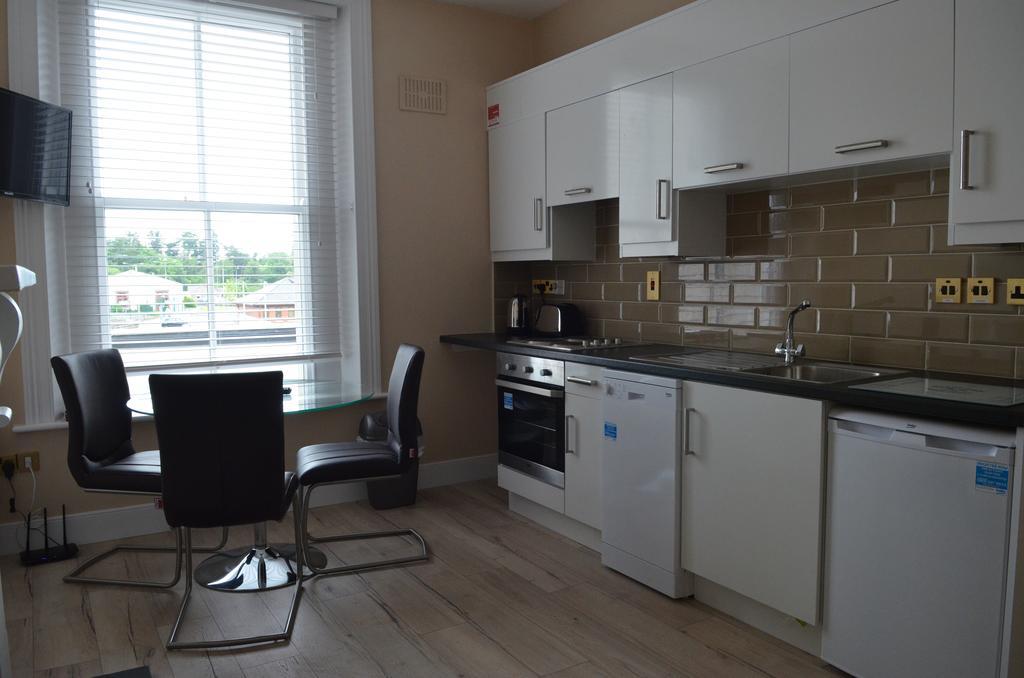 Blessings Studio Apartments Cootehill Eksteriør billede
